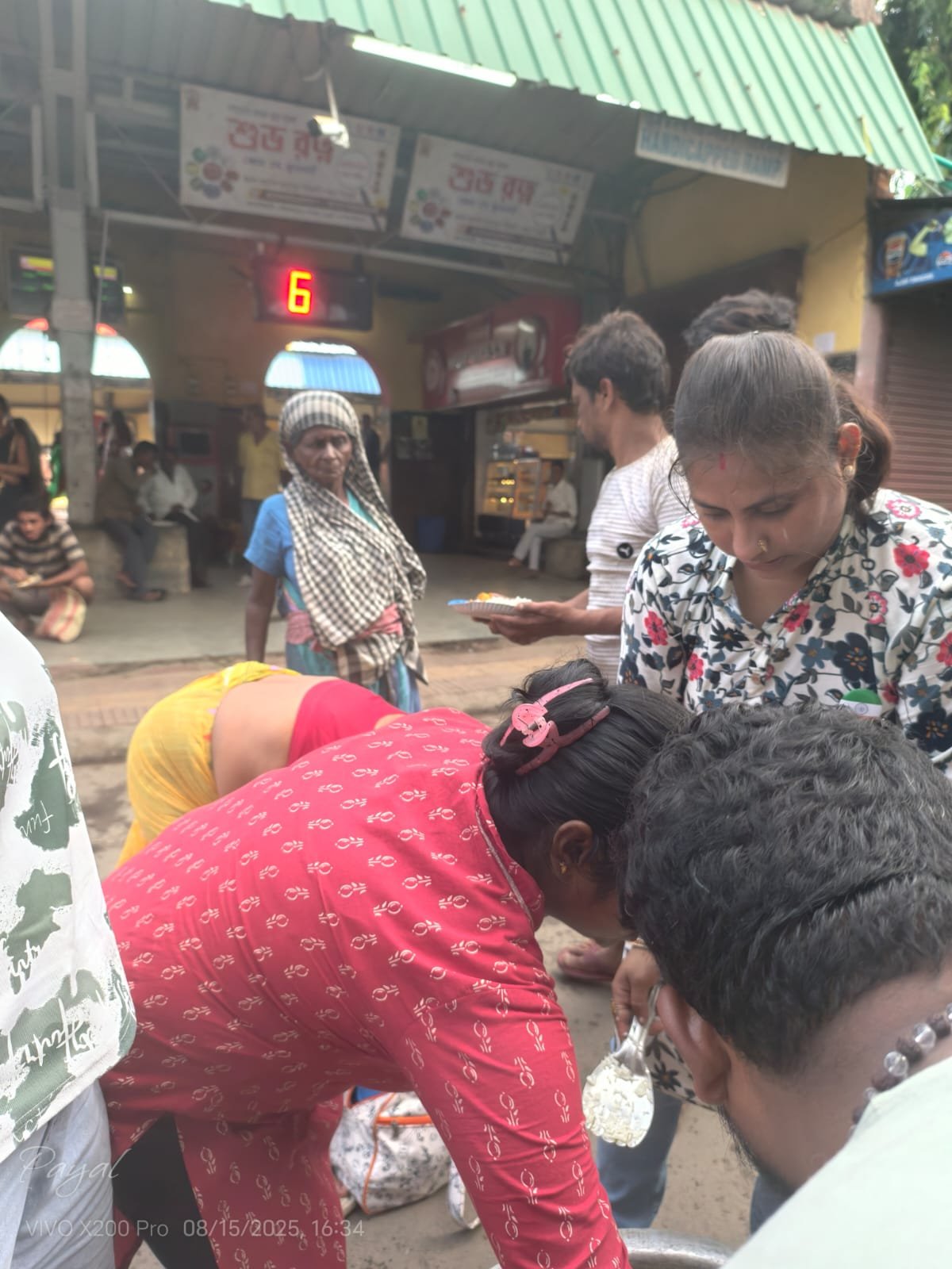 Food Distribution Drive at Barrackpore Station